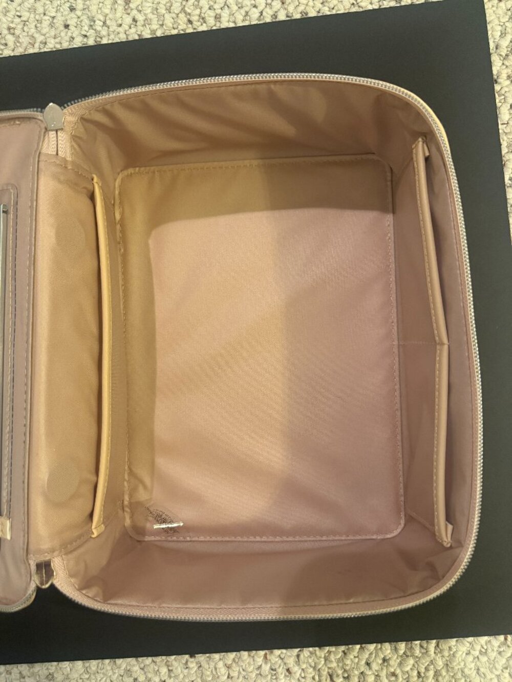 BEIS Cosmetic Case Beige NWOT - Picture 3 of 5